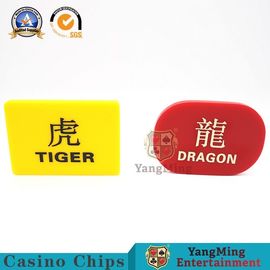 comprare Indicatori durevoli Macao del baccarat che gioca Dragon Tiger Dealer All In Block Texas Cutting Plastic Seal Card fabbricazione online