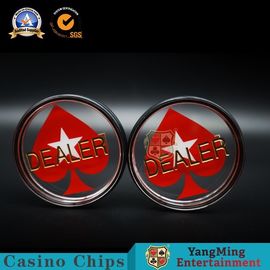 comprare Il Texas trasparente rotondo che scolpisce i giochi con le carte di codice dell'indicatore del bottone del commerciante del poker scommessi posizionando gli accessori fabbricazione online