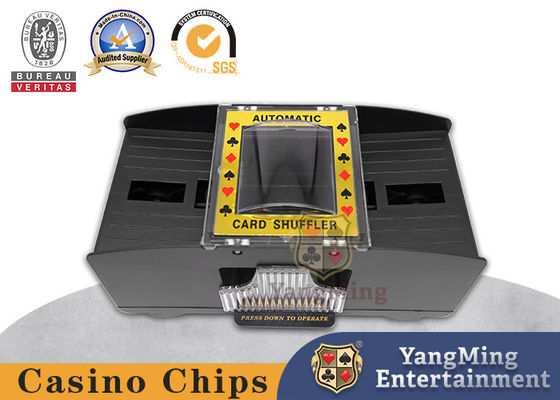comprare Shuffler di plastica nero della mazza con 4 batterie AA per lo Shuffler monouso della carta della stanza di Dezhou Club VIP fabbricazione online