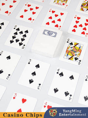 Personalizzazioni di carte da gioco in plastica con nucleo nero