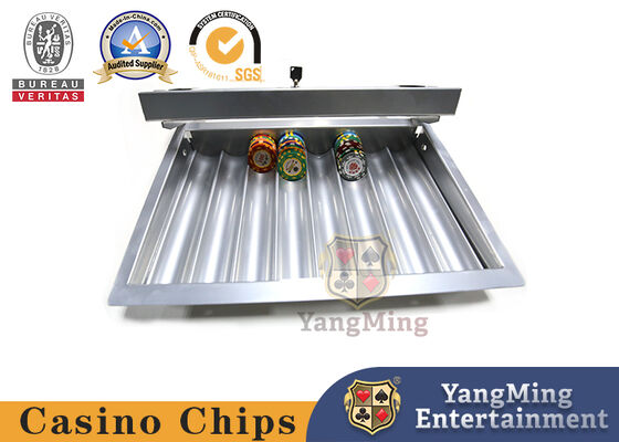 Il casinò ha dedicato una mazza Chip Case Single Lock Gold di 1 strato colora Chips Set Float Classic Style con la copertura trasparente