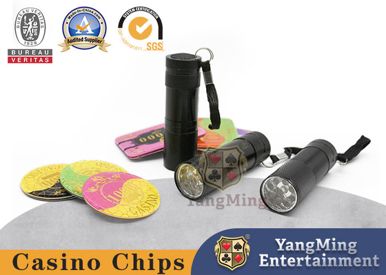 Detettore di torcia a luce nera 395nm Mini Light Torch Detector For Poker Chips Batterie non incluse